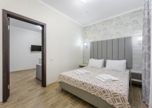 2-комнатная комната люкс с 1 двуспальной кроватью в White Hotel