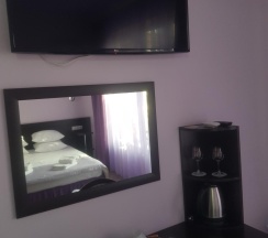 Номер полулюкс с 1 двуспальной кроватью в Триумф