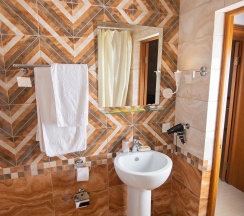 Номер эконом №006 в Hotel central