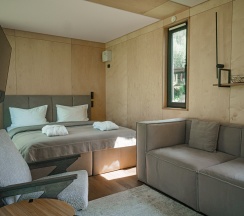 ДОМ РЕКА  (Дом у Катуни) в Катунь Dom Hotels