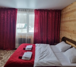 Двухместный номер Deluxe двуспальная кровать в Яшкин дом