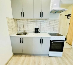 Двухместные апартаменты c 1 комнатой с красивым видом из окна (двуспальная кровать) в Апартаменты на Улице Хуторская 1/3