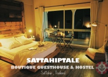 Номер Standard с балконом и с частичным видом на море в Sattahiptale Boutique Guest House & Hostel