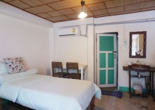 Трёхместный номер Standard в R-Lampang Guest House