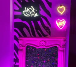 Апартаменты люкс Барби в Mr&Mrs