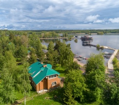 10 местный коттедж с камином "Дом Лесовика" в Черные камни