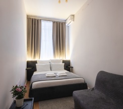 Улучшенный отдельный номер в Caps Hotel на Остоженке