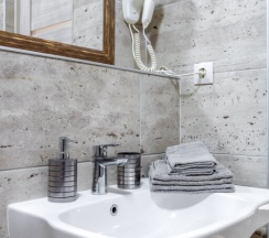 Апартаменты c 1 комнатой с балконом в Прованс