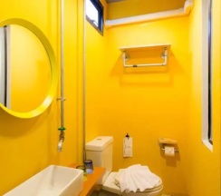 Одноместный номер Standard двуспальная кровать в bloo Hostel