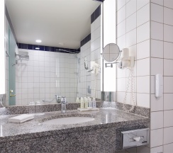 Люкс в Cosmos Selection Saint-Petersburg Nevsky Royal Hotel