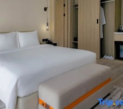 Трёхместный номер Deluxe в Laya Resort Phuket Island