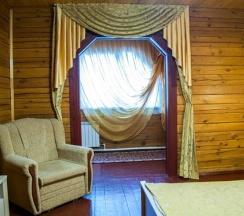 Номер люкс №2, 3, 8 в Медведь