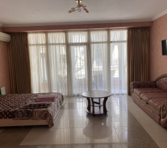 Четырёхместный номер Superior с балконом в Maryslav