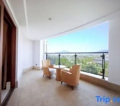 Двухместный номер Standard с балконом (2 отдельные кровати) в Tangla Hotel Sanya