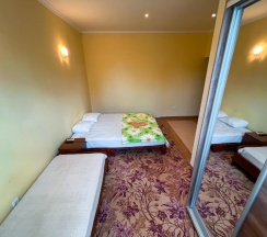 Трёхместный номер Classic в Шале у моря