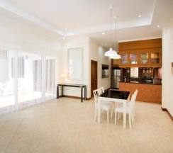 Вилла Deluxe с 2 комнатами в Tortuga Villas Pattaya