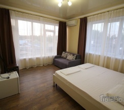 Стандарт Трёхместный II корпус в Луна