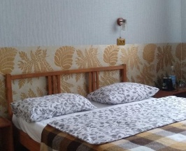 Номер стандарт улучшенный с 1 двуспальной кроватью в Русский лес