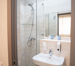 Делюкс 5 местный в Акрополь