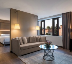 Номер Полулюкс в Sheraton Nizhny Novgorod kremlin