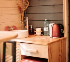 Лесная капсула в Место кемп