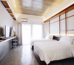 Трёхместный номер Standard в Laekhon Nonbai Hotel