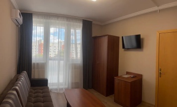 полулюкс  в Сатурн