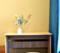 №10. Семейный номер с двуспальной кроватью и видом на Байкал в Прибой