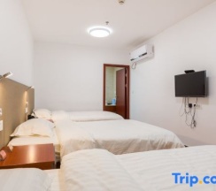 Двухместный номер Deluxe 2 отдельные кровати в Holiday Inn Shanghai Dianhu (Zhujiajiao Scenic Area Ancient Town)