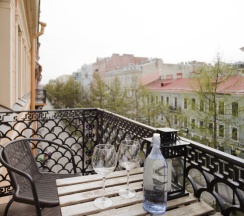 Двухместный номер Комфорт с двуспальной кроватью и балконом в Inn 6 line