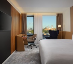 Номер Deluxe, с видом на город - с двуспальной кроватью в Mövenpick Москва Таганская