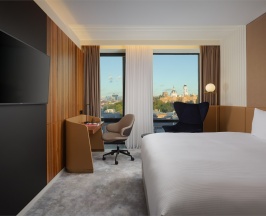 Номер Deluxe, с видом на город - с двуспальной кроватью в Mövenpick Москва Таганская