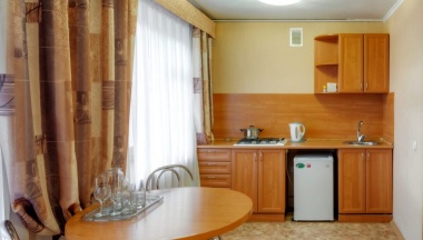 Джуниор сюит в Уральская