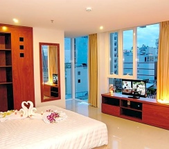Двухместный номер Deluxe двуспальная кровать в Nam Hung Hotel