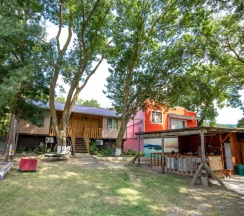 Семейный номер Standard с 2 комнатами с красивым видом из окна в Ангелина