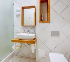 Семейный номер с собственной ванной комнатой в Лимонад