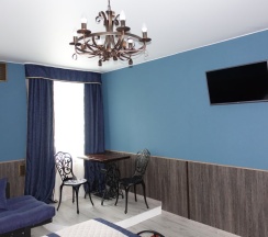 Семейный номер Superior с красивым видом из окна в KronHotel 101