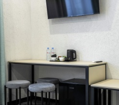 Семейный с 1 двухспальной кроватью и 1 односпальной кроватью в Арт Март