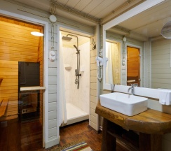 Домик двухуровневый с сауной и дровяным камином в Алино