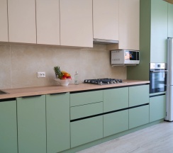 Апартаменты с 2 комнатами с балконом и с красивым видом из окна в Kareff