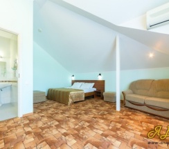 2-х комнатный в коттедже в Ява