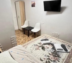 Номер стандарт с 1 двуспальной кроватью (цокольный этаж) в Kovensky