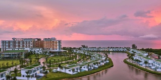 остров Фукуок: Курортный отель Mövenpick Resort Waverly Phu Quoc