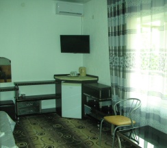 Номер семейный с балконом и с видом на горы в Oniks