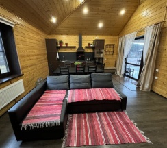 Коттедж для 9 человек в Holiday house
