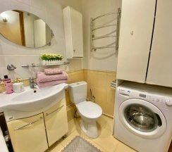 Апартаменты с 2 комнатами в Квартира GoldApart у метро Дубровка