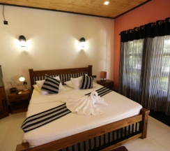 Люкс Deluxe в Eco Hotel Black & White - Anuradhapura