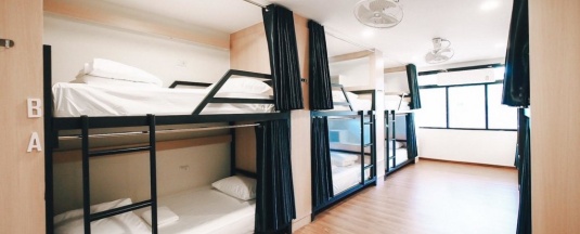 Кровать в общем номере (женский номер) в More than Sleep Hostel Pak Chong - Khao Yai