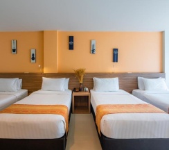 Четырёхместный номер в The Lantern Resorts Patong