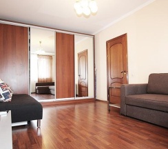 1-комнатные апартаменты стандарт в ApartLux (АпартЛюкс) на Изумрудной